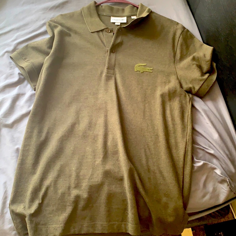 Men dark green lactose polo T